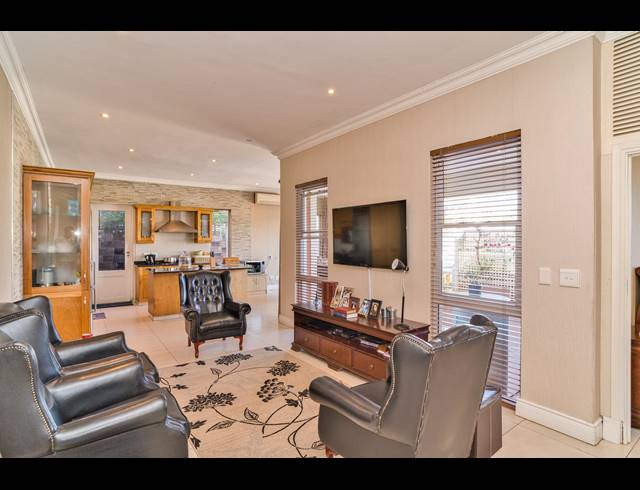 4 BEDROOM DUPLEX FOR SALE IN KINDLEWOOD ESTATE